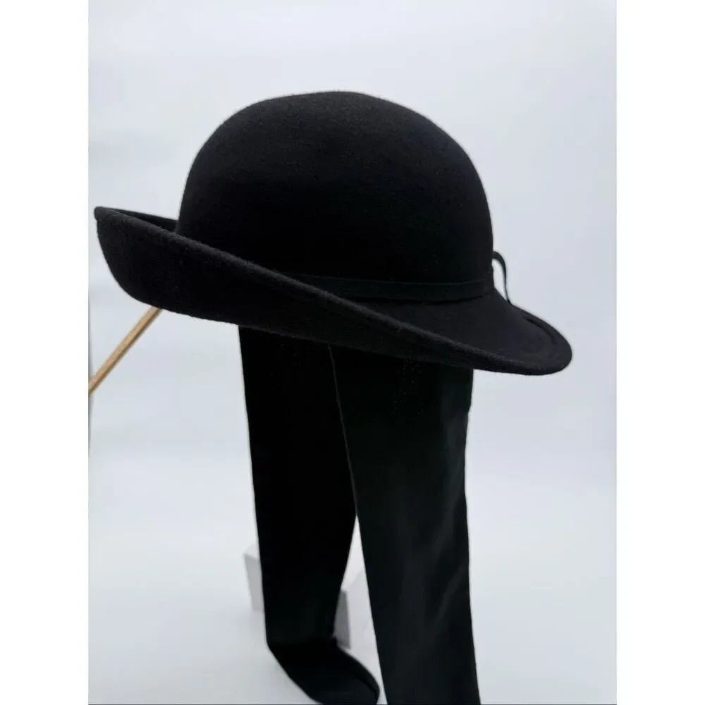 Vintage Black Wool Cloche Hat w/ Back Ribbon Ties | 1990s Y2K Women’s Felt Hat - Picture 1 of 11